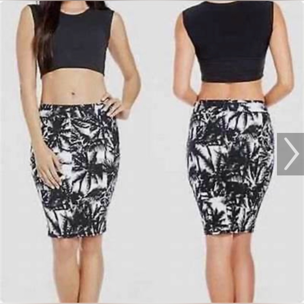 Fabletics Cora Palm Print Pencil Skirt